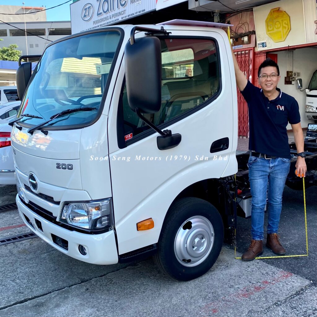Hino 200_gdy231r_ketinggian cabin
